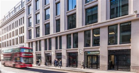 Moorgate Clinic .